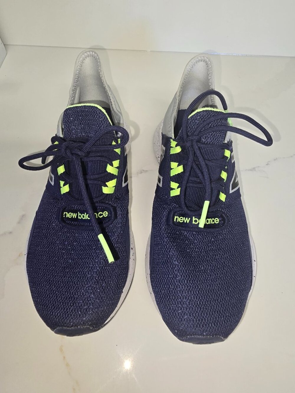 New Balance tennis shoes